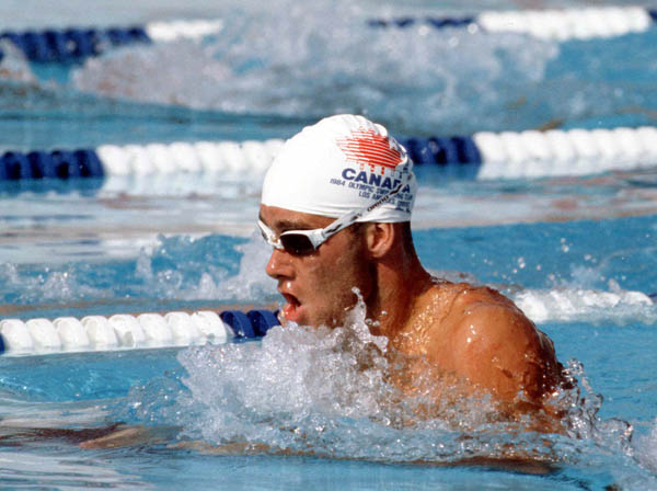 Canada's Victor Davis competes in the swimming event at the 1984 Olympic games in Los Angeles. (CP PHOTO/ COA/Ted Grant )