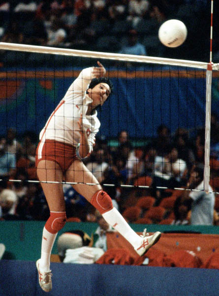 Canada's Lise Martin competes in the women's volleyball event at the 1984 Los Angeles Summer Olympic Games. (CP PHOTO/COA/Scott Grant)