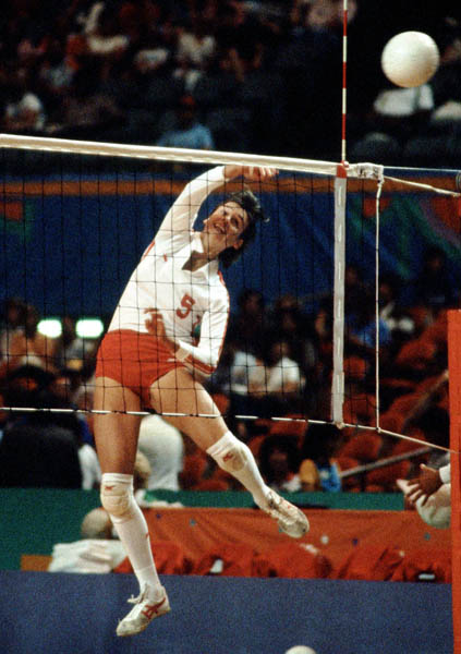 Audrey Vandervelden du Canada participe au volleyball aux Jeux olympiques de Los Angeles de 1984. (Photo PC/AOC)