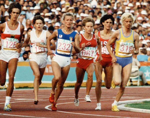 Canada's Lynn Williams (067) competes in an athletics event at the 1984 Olympic games in Los Angeles. (CP PHOTO/ COA/JM)