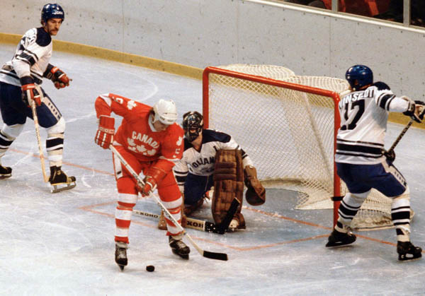 Canada's Glenn Anderson (9) participates in hockey action against the Netherlands at the 1980 Winter Olympics in Lake Placid. (CP PHOTO/ COA/ )