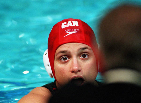 Canada's Isabelle Auger participates in women's waterpolo preliminary action at the 2000 Sydney Olympic Games. (CP Photo/COA)
