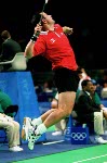 Bryan Moody du Canada participe  une preuve de badminton en double mixte aux Jeux olympiques de Sydney de 2000. (Photo PC/AOC)
