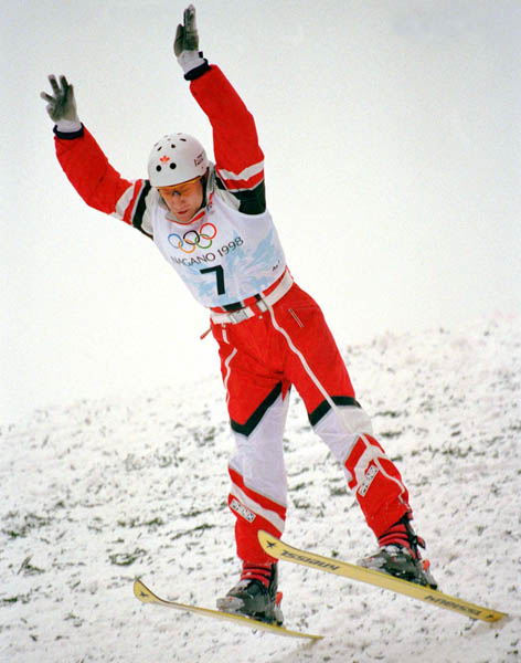Canada's Jeff Bean competes in aerials at the freestyle ski event at the 1998 Nagano Winter Olympic Games. (CP Photo/ COA/Mike Ridewood)