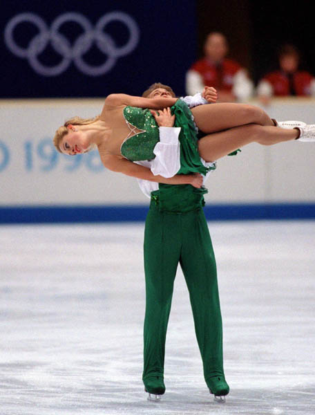 Canada's Shae-Lynn Bourne and Victor Kraatz participate in the Ice Dance event at the 1998 Winter Olympics in Nagano. (CP PHOTO/COA)