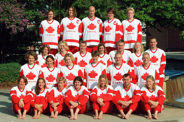 Canada's Olympic Swim Team poses for a team photo at the 1996 Atlanta Summer Olympic Games. (CP Photo/COA/Mike Ridewood)