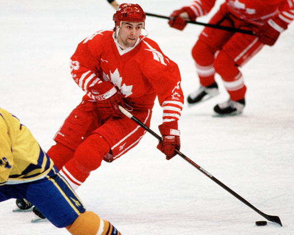Canada's Petr Nedved competes in hockey action against Sweden at the 1994 Winter Olympics in Lillehammer. (CP Photo/COA/Claus Andersen)