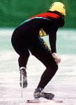 Isabelle Charest du Canada participe  l'preuve de patinage de vitesse courte piste aux Jeux olympiques d'hiver de Nagano de 1998. (PC Photo/AOC)