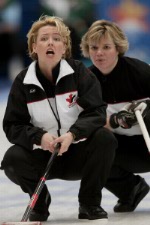Kelley Law du Canada, membre de l'quipe fminine de curling aux Jeux olympiques de Salt Lake City de 2002. (PHOTO PC/AOC)