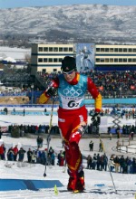 Canadian cross-country skier Amanda Fortier skis the third leg of the Women's 4 X 5 km Relay in Soldier Hollow Thursday Feb. 21, at the 2002 Winter Olympic Games in Salt Lake City. (CP Photo/COA/Andre Forget)