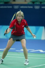 Milaine Cloutier du Canada participe  une preuve de badminton en double mixte aux Jeux olympiques de Sydney de 2000. (Photo PC/AOC)