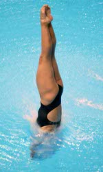 Canada's Anne Montminy executes a dive at the Sydney 2000 Olympic Games. (CP PHOTO/ COA)