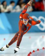 Clara Hughes won the bronze medal in the women's 5,000 metre long track speed skating race at the 2002 Olympic Winter Games in Salt Lake City, Utah, Sat., Feb. 23, 2002 . (CP PHOTO/COA/Mike Ridewood).