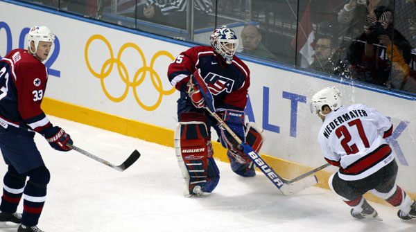 Scott Niedermayer (27) during hockey action Sunday Feb. 24, 2002 at the 2002 Olympic Winter Games in Salt Lake City. Team Canada won 5-2 over Team USA for the gold. (CP Photo/COA/Andre Forget).