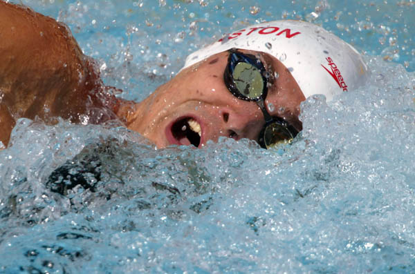 Mark Johnston of St. Catharines, Ont. in 4 x 200 metre freestyle in swimming heats at the Athens Olympics, Tuesday, August 17, 2004.  (CP PHOTO)2004(COC-Mike Ridewood)