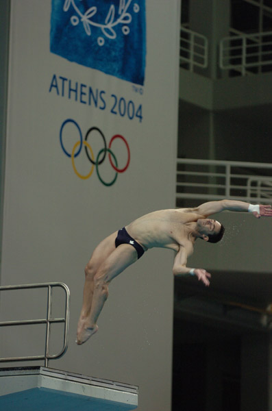 Philippe Comtois of Canada dives during training prior to the 2004 Summer Olympic Games in Athens on Thursday Aug. 12, 2004. (CP PHOTO/Andre Forget/COC)