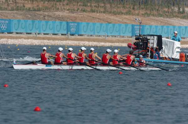 Canadian men's eight rowing team finished fifth in the final in Schinias at the 2004 Summer Olympic Games in Athens, Greece, Sunday, August 22, 2004. (CP PHOTO/COC-Andre Forget)