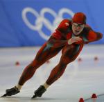 Canadian speed skater Jeremy Wotherspoon skates round a corner during the Men's 1000 meter in Salt Lake City, Utah Saturday Feb. 16, at the 2002 Olympic Winter Games. (CP Photo/COA/Andre Forget)